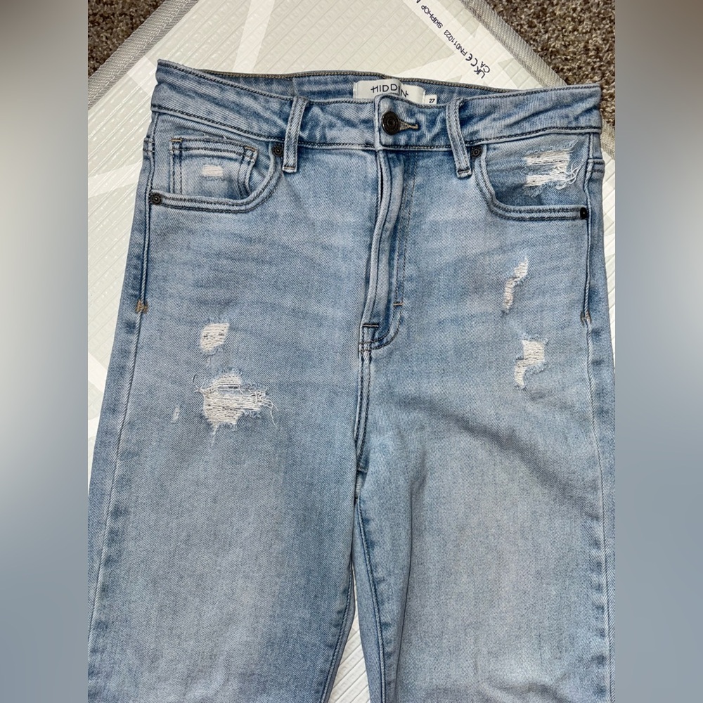 Hidden Jeans